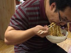 -黑八私房老北京炸酱面