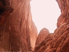 -天山神秘大峡谷