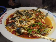 -坛宗剁椒鱼头(河西王府井店)