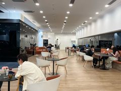 -浙江星杭奔驰4S店(海创园店)