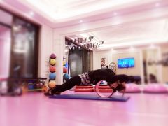 -思迈威健身(积玉桥万达店)