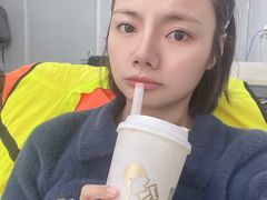 -喜茶(上海北外滩来福士店)