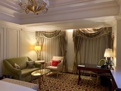 -广州富力丽思卡尔顿酒店