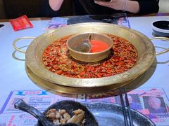 -哥老官重庆美蛙鱼头(松江地中海十八哥店)