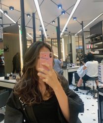 -HAIR CORNER