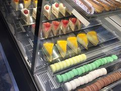 -Dough&Joe团憩(瑞虹天地月亮湾店)