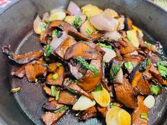 铁板香茅黑牛肝菌-云海肴·汽锅鸡·云南菜(美罗城店)