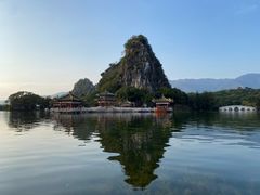 -星湖旅游景区七星岩