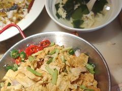 -吕记老鸭汤·徽菜馆(东营路店)