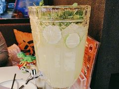 -鸣记脆皮烤鱼·海鲜烤鱼(三八广场店)