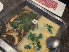 -皇城老妈·大连海鲜火锅(港湾店)