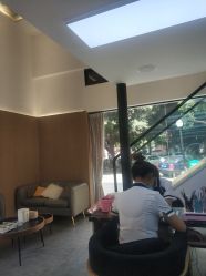 -诗悦发型烫染SALON