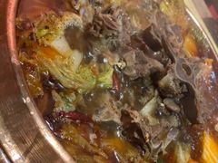 -虾弄弄海派小龙虾·牛羊蝎子火锅