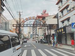 -溪岸路花鸟市场