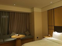 -全季酒店(上海青浦吾悦广场淀山湖大道店)