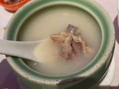 霸王花炖老鸡汤-蟹榭(静安寺晶品商场店)