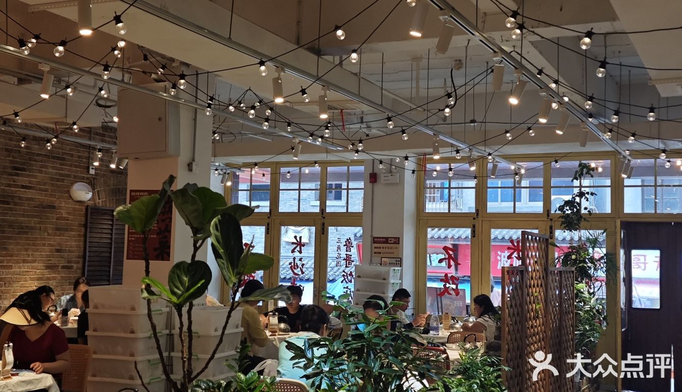 鲁哥饭店：太平老街的下饭王者！