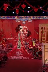 -禕·愫白婚纱商店