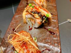 炙烤鹅肝寿司-余欢领鲜火锅(新街口店)