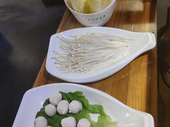 -小小河边鱼(天润城店)