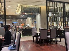 -广州万富希尔顿酒店·感趣自助餐厅·金秋蟹宴生蚝海鲜刺身烧烤