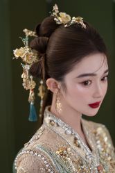 -艾米丽婚纱礼服