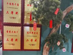 -小凤庭·地道湖北菜武昌鱼·藕汤(38年黄鹤楼店)