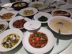 -绍兴上虞雷迪森云锦大酒店