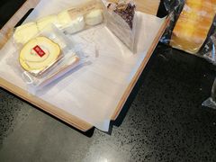 -皇冠幸福里动物奶油生日蛋糕(石桥店)