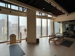 -乐刻瑜伽·普拉提·小瑜荚YogaPod(滨江银泰店)