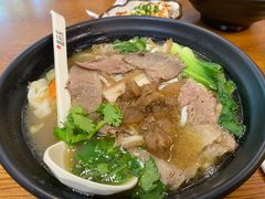 -鑫花溪牛肉米粉(凤凰街创始总店)