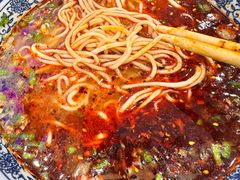 -伊穆祥牛肉面总店·清真