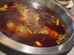-忘情水鱼头·鲜鱼火锅(滨江中路店)