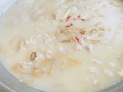 -老来福·非遗酸汤兔(凯旋路店)