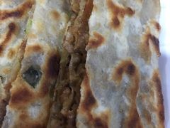 -溢心园香河肉饼总店