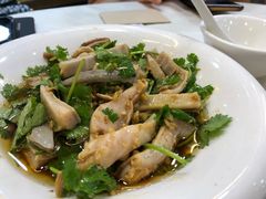 -渝君重庆火锅(嘉宾路店)
