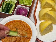 -品海楼·大连海胆锅贴馆(东港店)