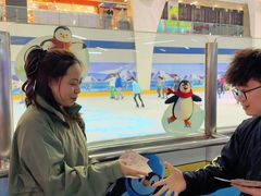 -正佳冰河湾真冰滑冰场