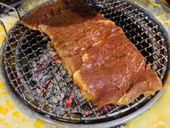 -青瓦炭韩潮烤肉(花园道店)