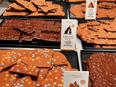 -Laderach 莱德拉(上海环贸iapm店)