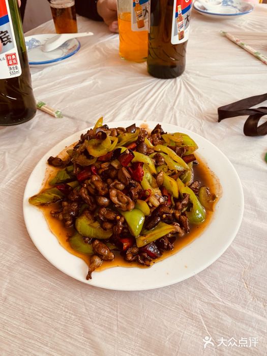 鸡炖兔炒鸽杂图片