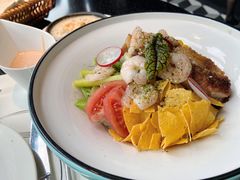 鸡肉大虾鲜蔬波奇碗（谷物饭）-西堤牛排(杭州金沙天街龙湖店)