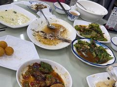 -双月饭店·20年老字号(新村店)