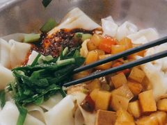 -刘二店正宗裤带面(围墙巷店)