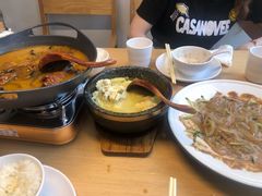 -关东小磨东北菜(上海长风大悦城店)