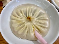 王牌蟹粉灌汤包-苏小柳手工点心(人民广场分院)