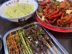 -六弟特色小馆(人民新村店)