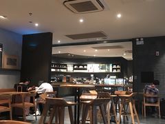 大堂-星巴克(重庆火车北站北广场II店)