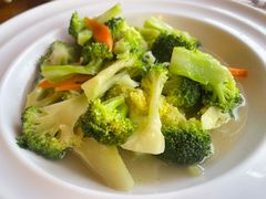 西兰花-玛吉阿米·餐吧