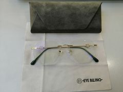 -爱视眸Eyeblling眼镜·依视路·蔡司镜片折扣店(百联南方商城购物中心)